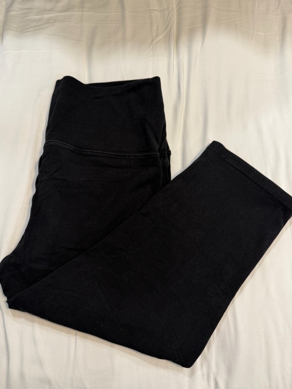 Thyme Maternity Black Capris